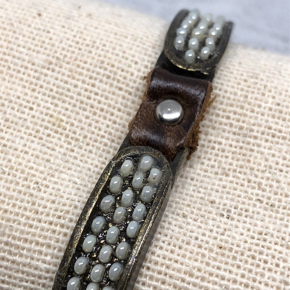 Rebel designs leather and pearl boho style bracelet. - Picture 3 of 5